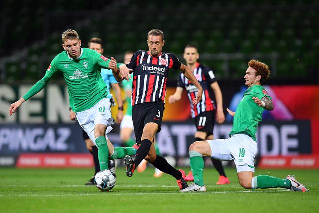 浓眉36+16詹姆斯16分 湖人力克森林狼获开门红