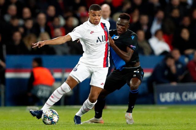 穆迪25分青岛加时胜天津 顾全40分深圳胜山东